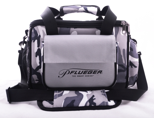 Pflueger Illusion Camo tackle bag